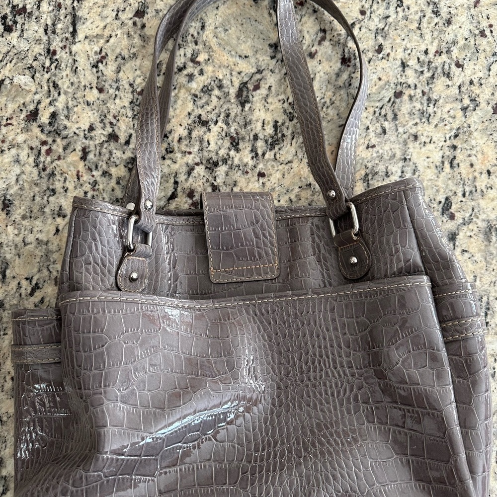 Liz Claiborne Faux Alligator Print Bag - Picture 3 of 5